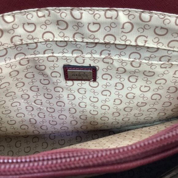 *NEW* Guess Handbag Tote, Style-Roman, Wine-Multi - Picture 5 of 9